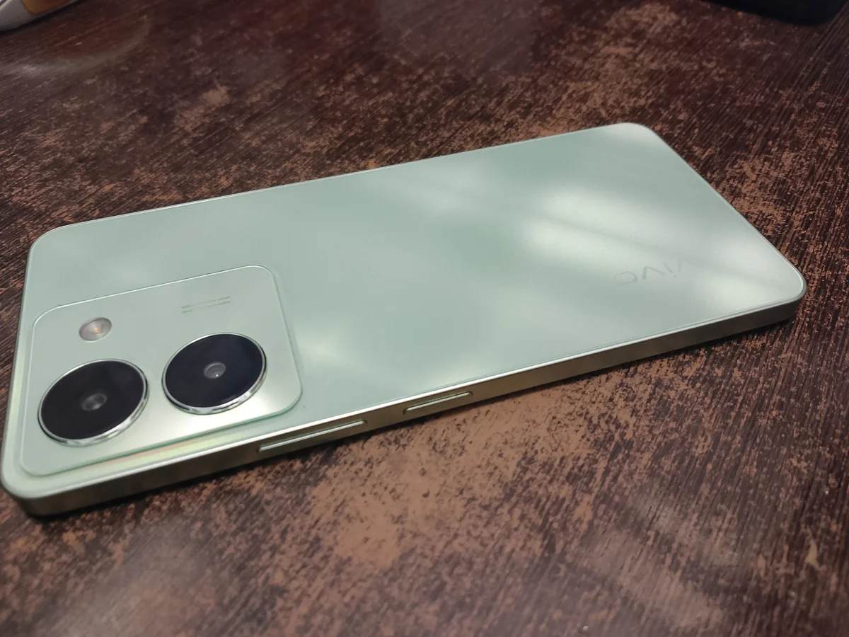 Смартфон vivo Y27s, 8/256 ГБ, 2 SIM